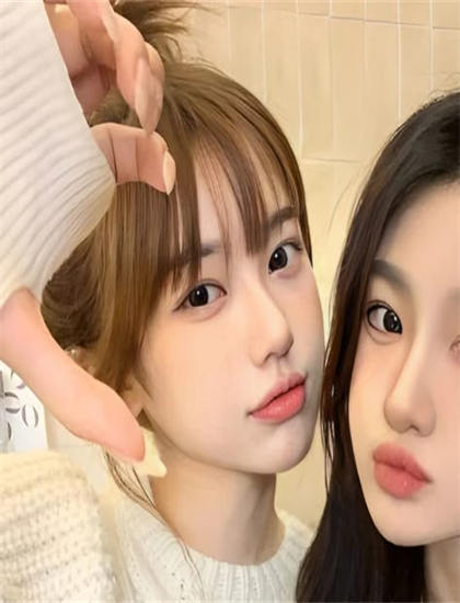 《在公司爱爱》创作全记录：剧本创作的灵感与修改 认识电影工业的运作机制